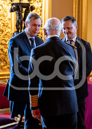 241210_EE_006_EMB27914_1