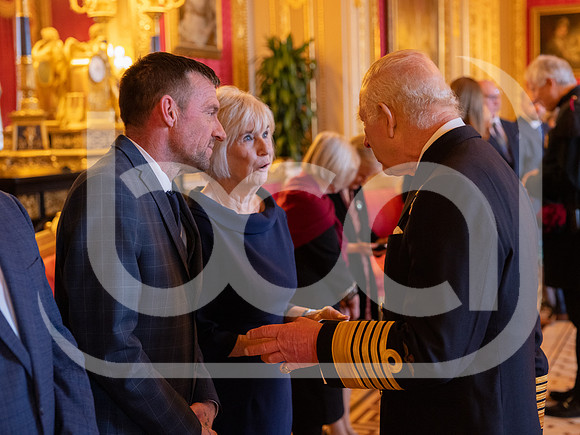 241210_EE_023_EMB19842