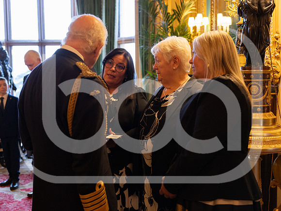 241210_EE_035_EMB10598